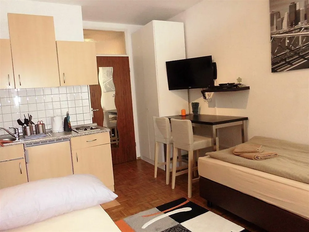 Hotel Star Apartments Cologne - Hans-Sachs-Strasse
